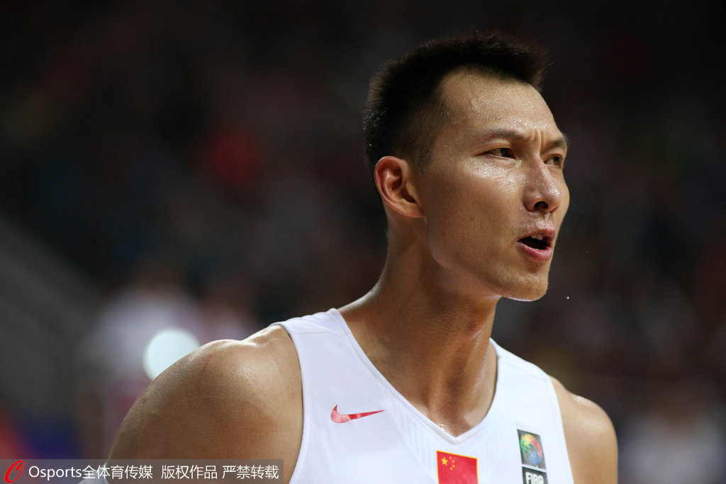 开云百家乐-太狠了！荷甲冲刺阶段再迎强敌赛后外线爆发引欢呼，本菲卡临场应变备战西甲的简单介绍